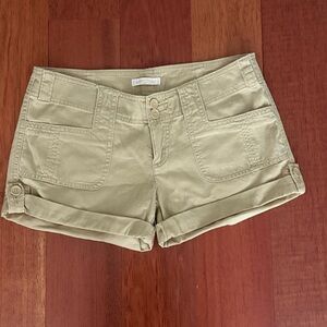Abercrombie & Fitch Tan Cargo Shorts Lightweight Versatile Womens 4 Cuffed NEW
